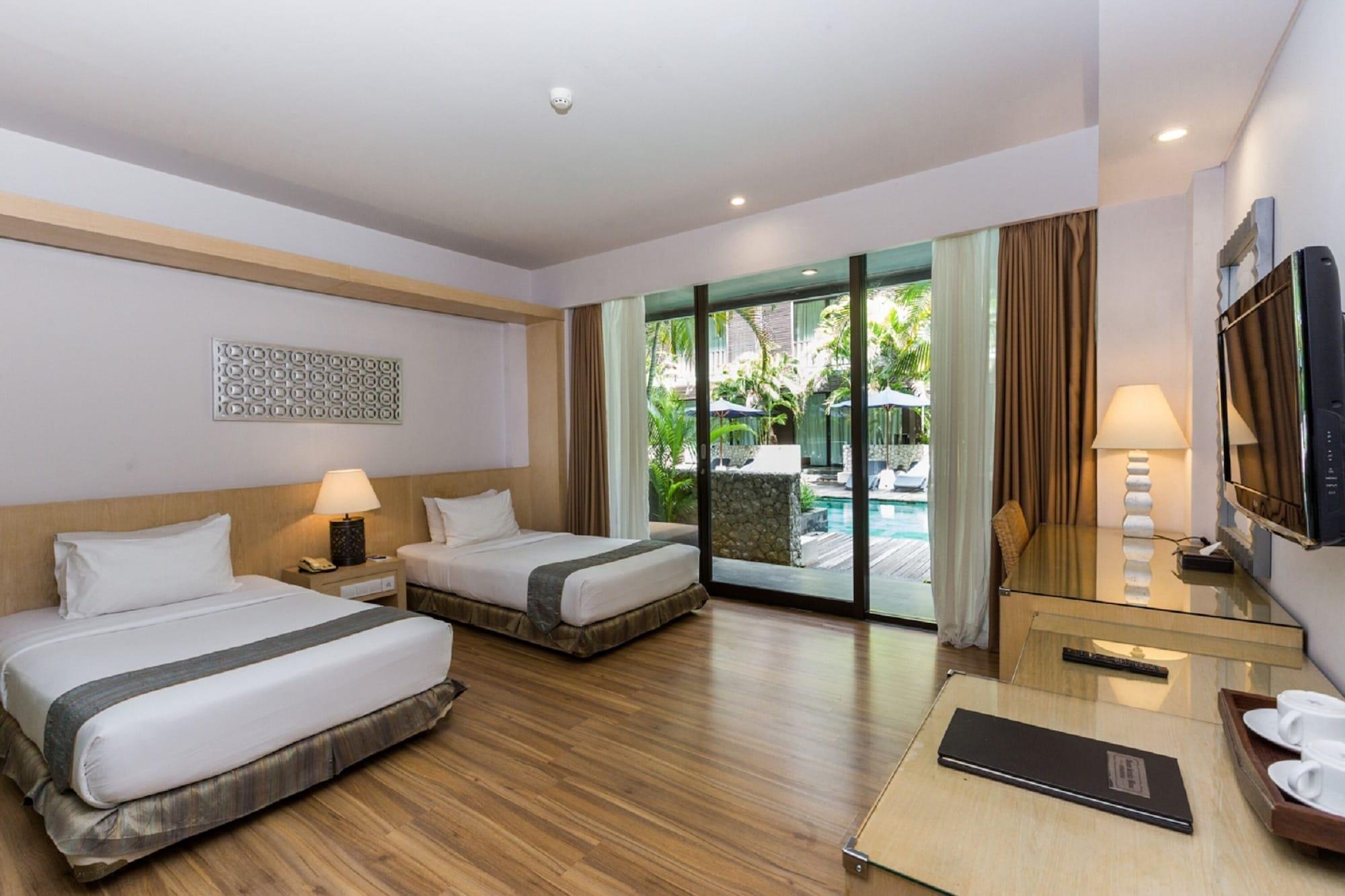 Le Grande Bali Hotel Uluwatu  Exterior photo Deluxe Pool Access