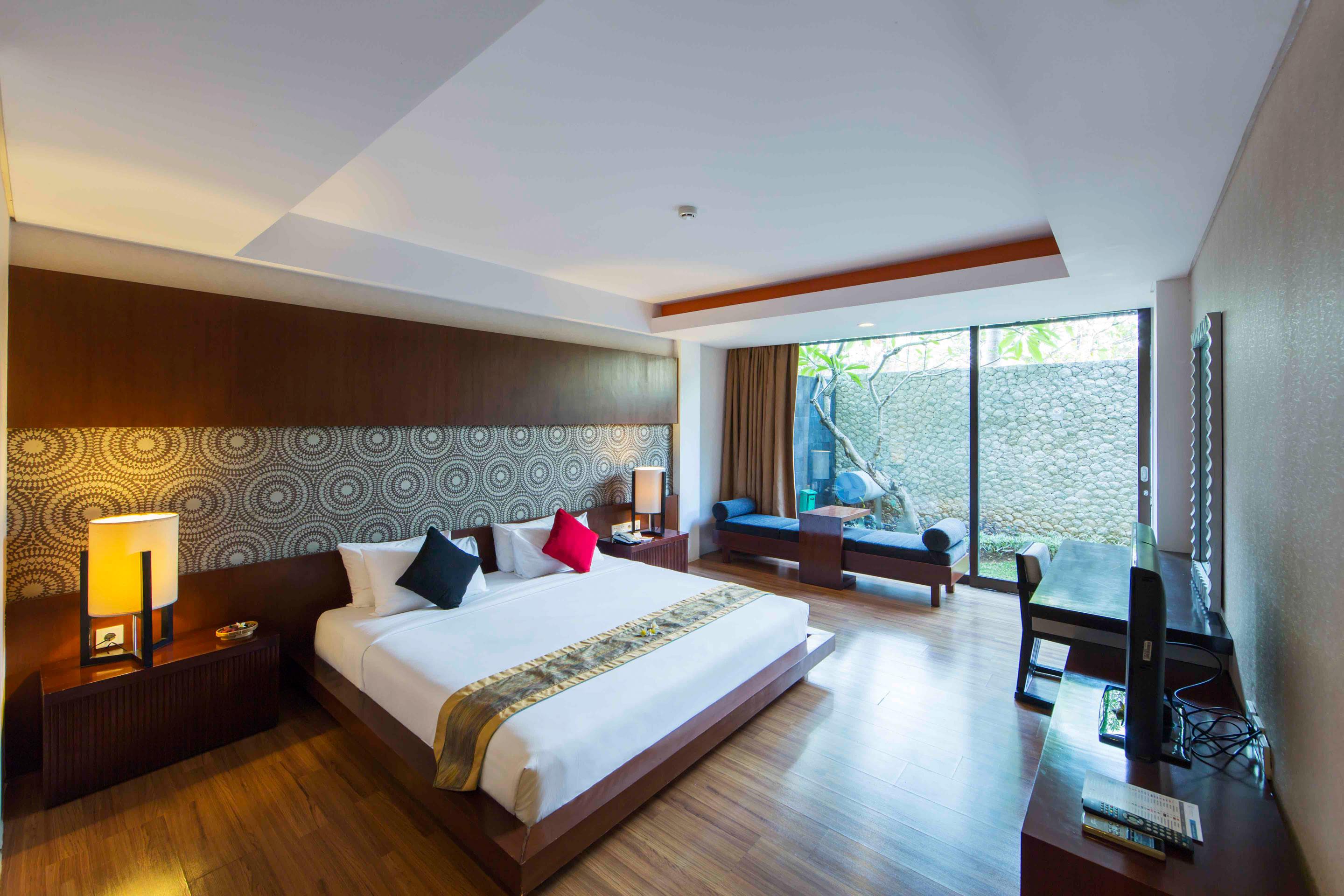 Le Grande Bali Hotel Uluwatu  Exterior photo Deluxe Pool Access
