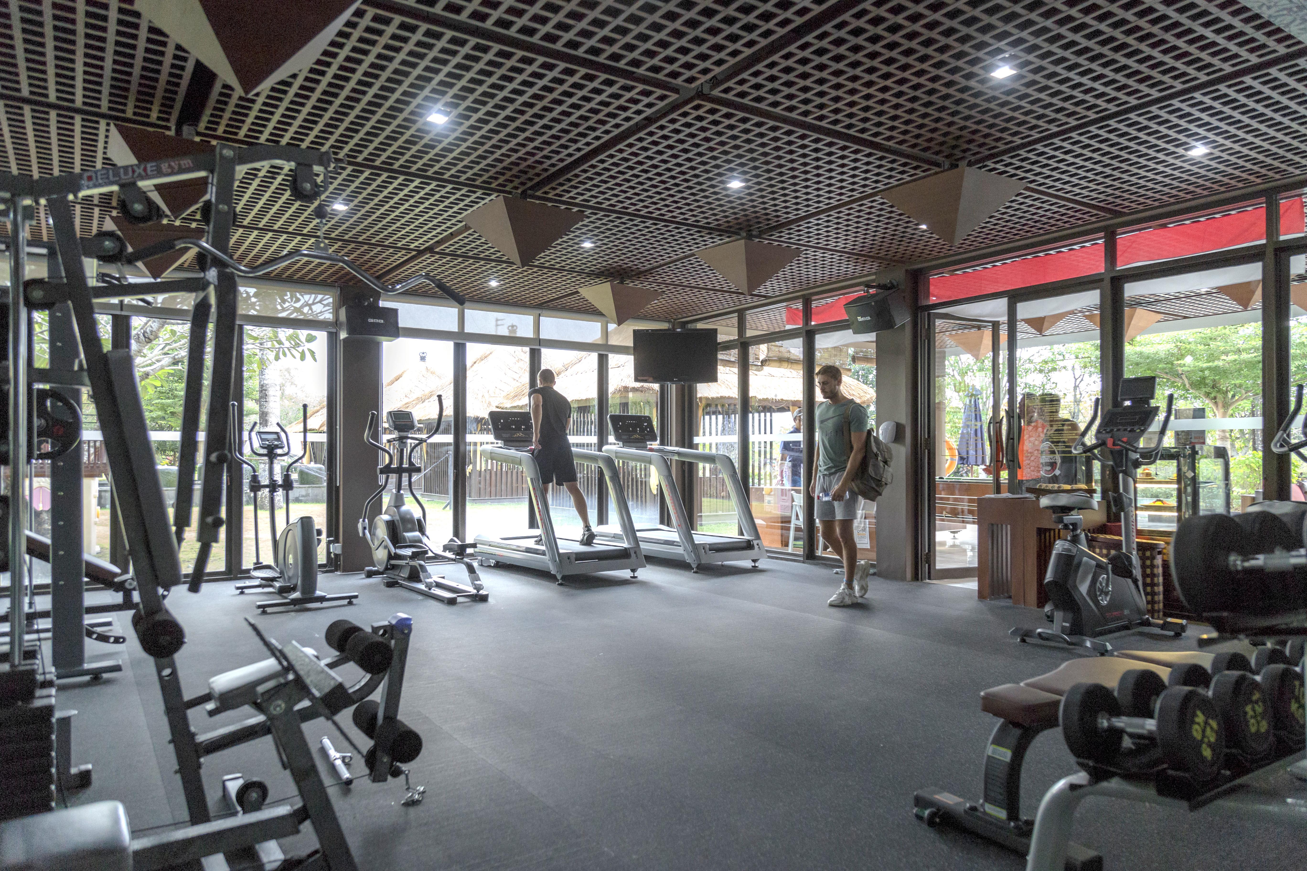 Le Grande Bali Hotel Uluwatu  Exterior photo The gym at the University of Nottingham Malaysia campus