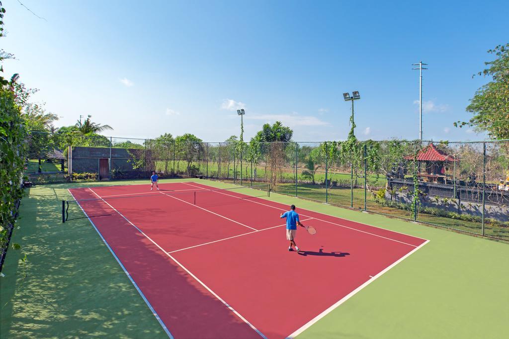 Le Grande Bali Hotel Uluwatu  Exterior photo Tennis court at the resort