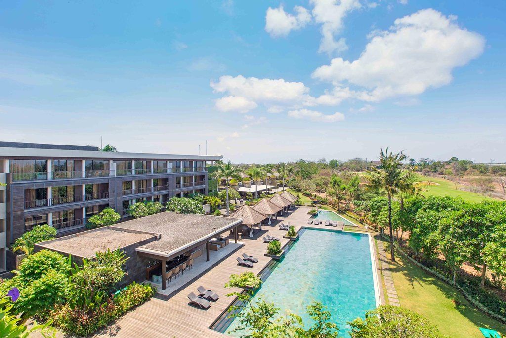 Le Grande Bali Hotel Uluwatu  Exterior photo The Village