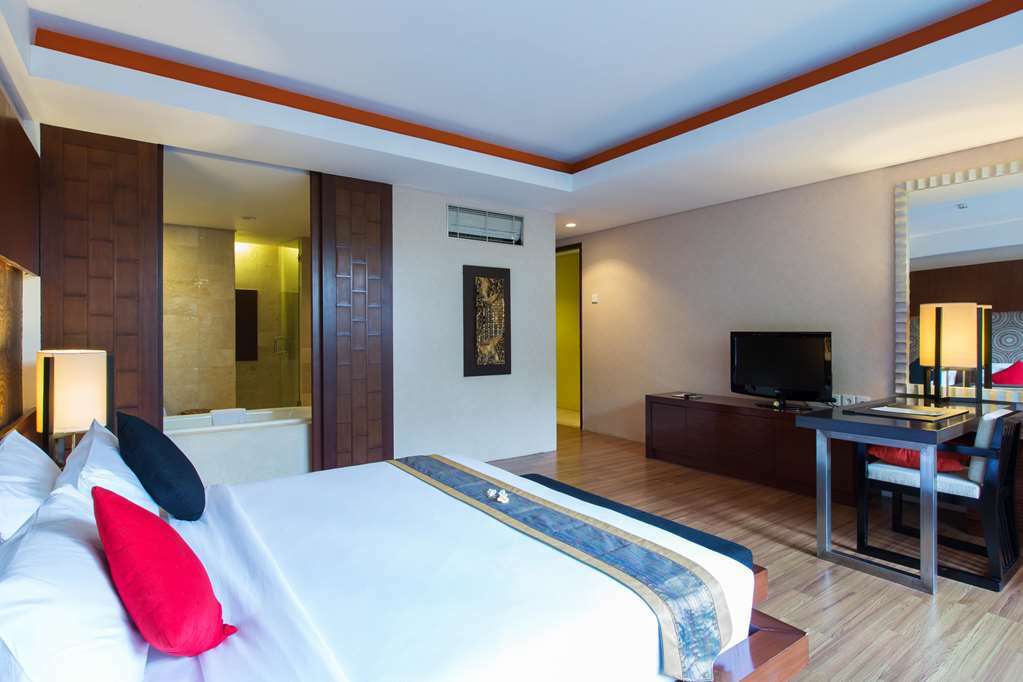 Le Grande Bali Hotel Uluwatu  Room photo Deluxe Room